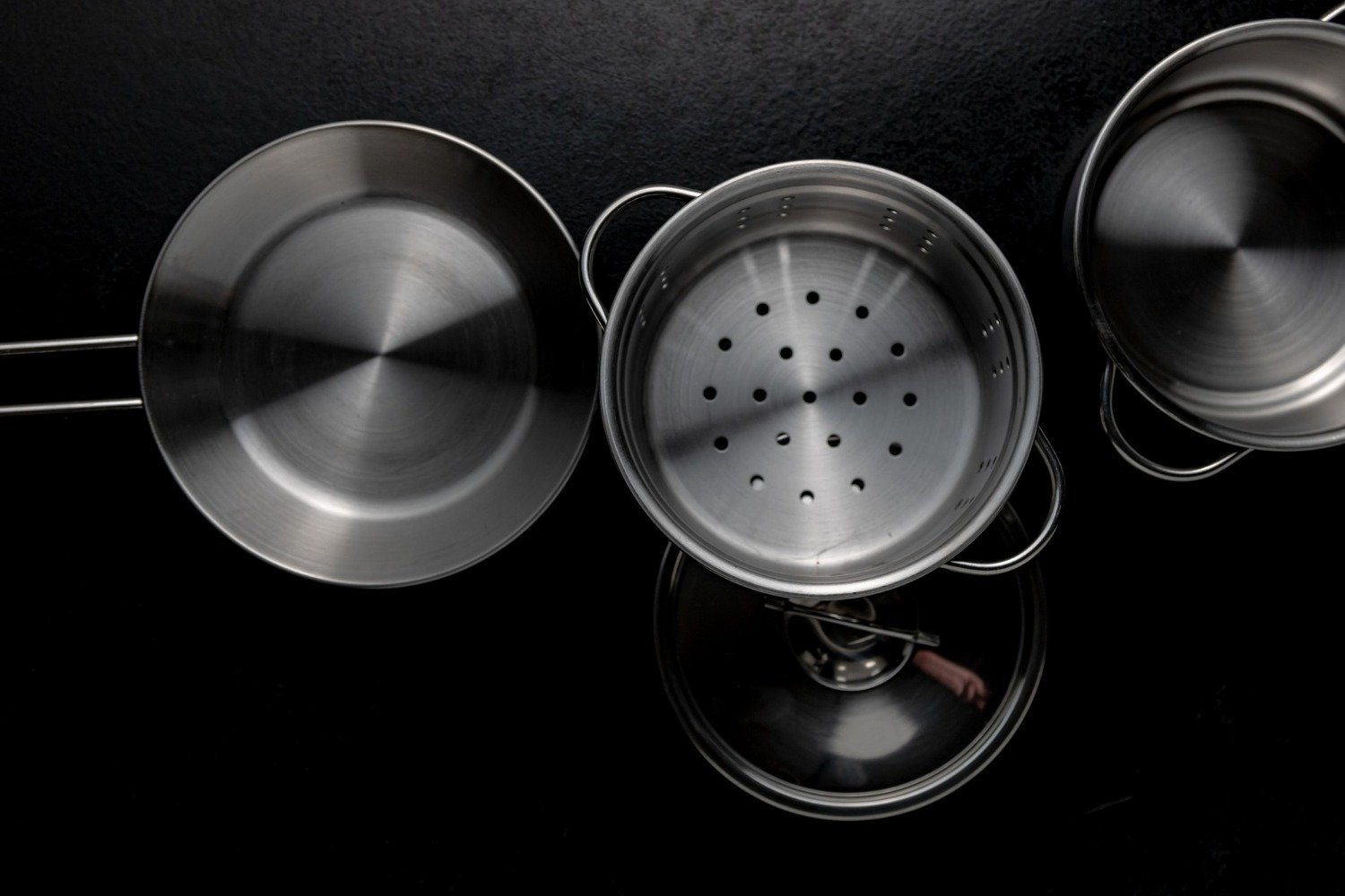 Titanium Cookware Set: What to Look For Before You Buy